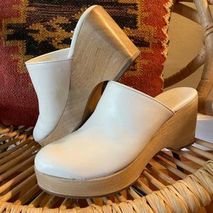 Everlane The Clog in Bone Size 8